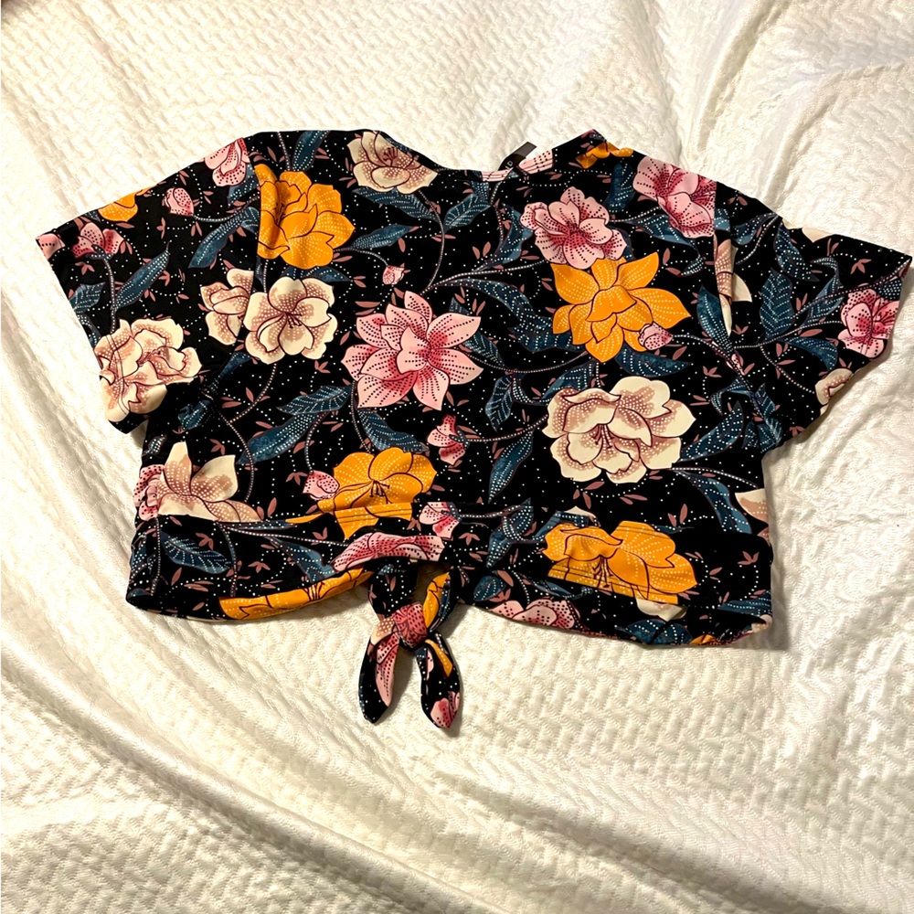 Torrid Size 1 two piece swimming suit